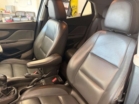 Vauxhall Mokka 1.6i SE 2WD Euro 6 (s/s) 5dr 34