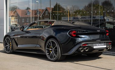 Aston Martin Vanquish ZAGATO SPEEDSTER 5