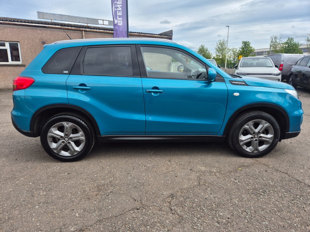 Suzuki Vitara SZ-T ALLGRIP 4