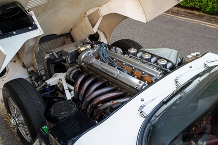 Jaguar E-Type 3.8 Litre Flat Floor FHC 26