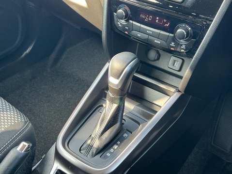 Suzuki Vitara SZ-T MHEV 28