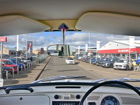 Why Trade in Your Car at Dicksons Instead of Selling Privately