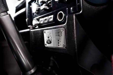 Land Rover Defender 90 BESPOKE 1 OF 1 BUILD. NOW SOLD. SIMILAR REQUIRED. PLEASE CALL 01903 254800. 23
