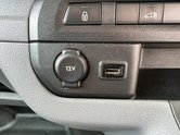Peugeot Expert MWB L2H1 Professional 2700 Air Con Sensors Tow Bar EURO 6 NO VAT 31