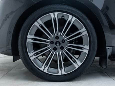 Land Rover Range Rover D350 AUTOBIOGRAPHY LWB 