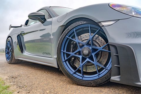 Porsche 718 GT4 RS 29