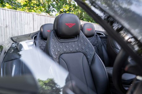 Bentley Continental GTC V8. MULLINER SPEC. DYNAMIC RIDE. ROTATING DISPLAY. CARBON INTERIOR. 8
