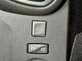 Renault Captur ICONIC TCE 36