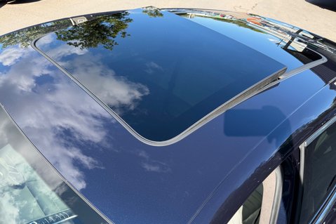 Porsche Macan TURBO PDK - HUGE SPEC - PAN ROOF - BOSE - CARPLAY 15