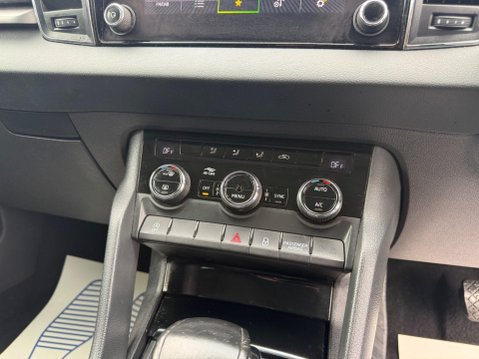 Skoda Karoq 1.5 TSI ACT SE DSG Euro 6 (s/s) 5dr 28