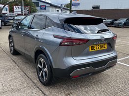 Nissan Qashqai 1.3 Qashqai N-Connecta DiG-T MHEV 5dr 8