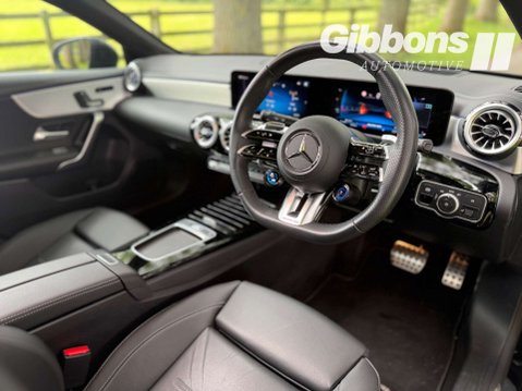 Mercedes-Benz A Class 2.0 AMG A 35 Premium + MHEV 4M A 4WD 5dr 18