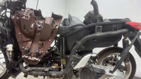 Piaggio Medley 2019 NON RUNNING PROJECT SCOOTER BREAKER PARTS BIKE 125CC 14