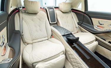 Mercedes-Maybach S650 Cabriolet 14