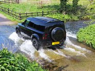 Land Rover Defender 110