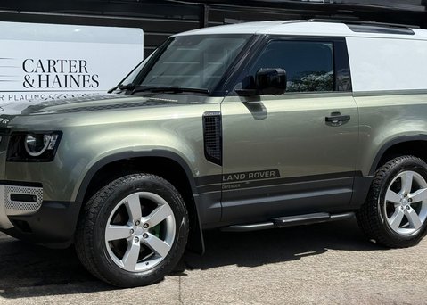 Land Rover Defender 90 3.0 D250 MHEV Hard Top SUV 3dr Diesel Auto 4WD SWB Euro 6 (s/s) (250 ps) 1