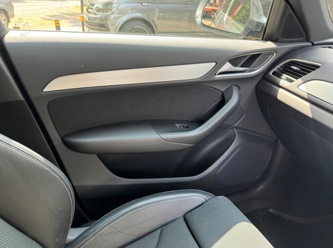 Audi Q3 TFSI S LINE 27