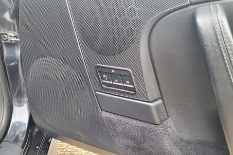 Porsche 911 CARRERA 4 TIPTRONIC S 36