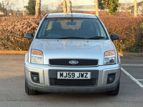 Ford Fusion 1.6 Fusion Zetec Auto 5dr 2