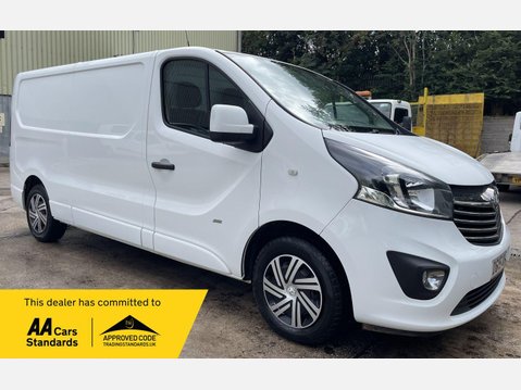Vauxhall Vivaro 1.6 CDTi 2900 BiTurbo ecoFLEX Sportive L2 H1 Euro 5 (s/s) 5dr 1