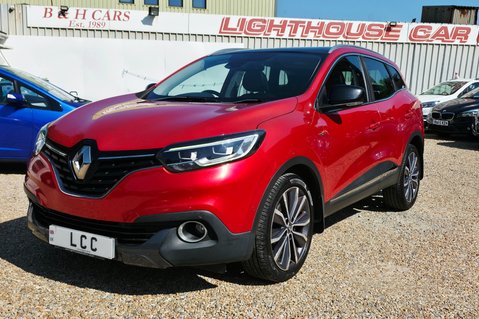 Renault Kadjar SIGNATURE NAV TCE AUTOMATIC..GLASS ROOF.9 SERVICES 4