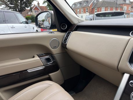 Land Rover Range Rover TDV6 VOGUE SE 37