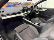 Audi A5 2.0 TDI 35 S line Coupe 2dr Diesel S Tronic Euro 6 (s/s) (163 ps) 39