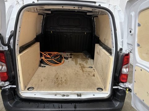 Toyota Proace City L2 ICON 7