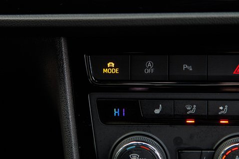 SEAT Leon TSI EVO FR BLACK EDITION 37