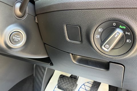 Skoda Superb SE L TSI DSG - FULL SKODA SERVICE HISTORY 56
