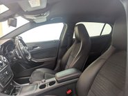 Mercedes-Benz GLA 2.1 GLA 200 D AMG Line Auto 5dr 33