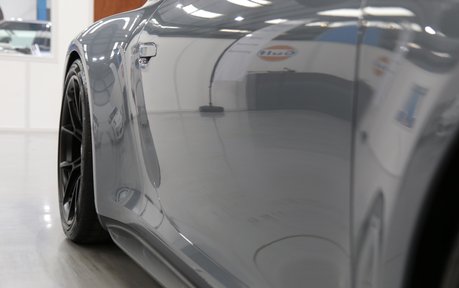Porsche 911 GT3 Touring PDK - PCCB, Carbon Roof, Lift 19
