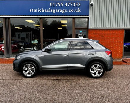 Volkswagen T-Roc 1.5 T-Roc R-Line TSI Semi-Auto 5dr 11