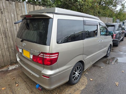 Toyota Alphard Riviera Campers 15