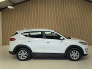 Hyundai TUCSON 1.6 Tucson SE Nav GDi 2WD 5dr 14