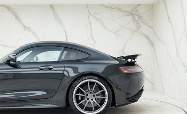 Mercedes-Benz AMG GT R GT R Pro 31