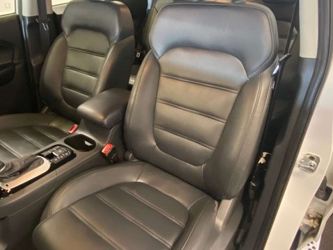 MG GS 1.5 GS Exclusive Semi-Auto 5dr 39
