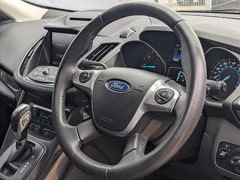Ford Kuga TITANIUM TDCI 14