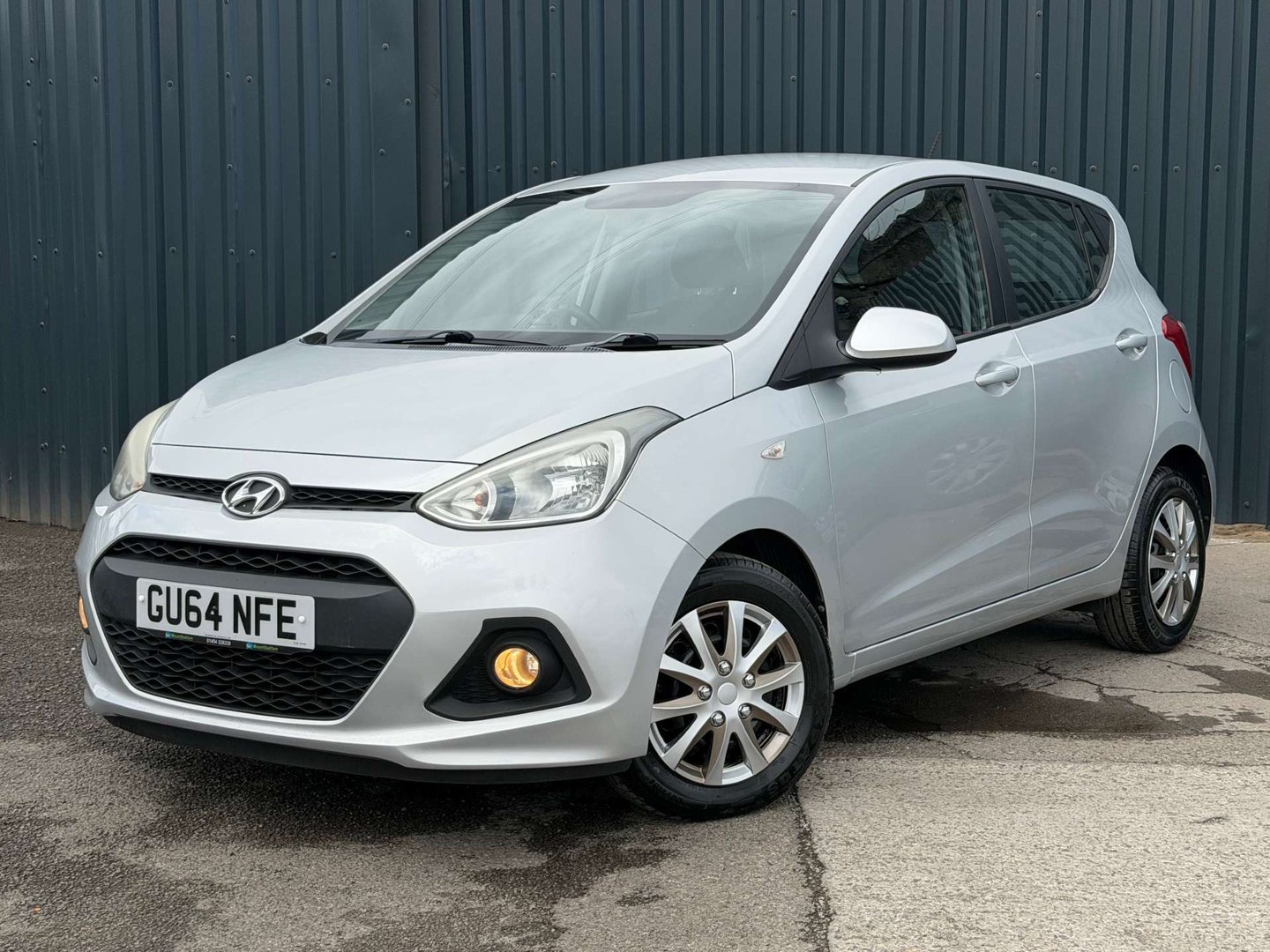 Hyundai i10 dealer public-web source image