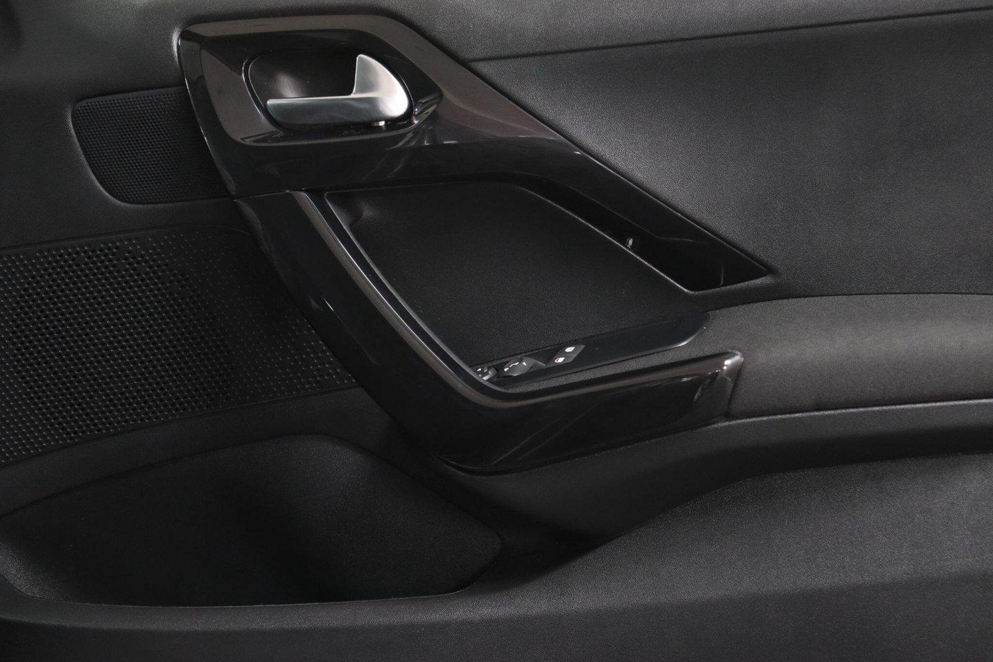 2019 Peugeot 208 — image 31