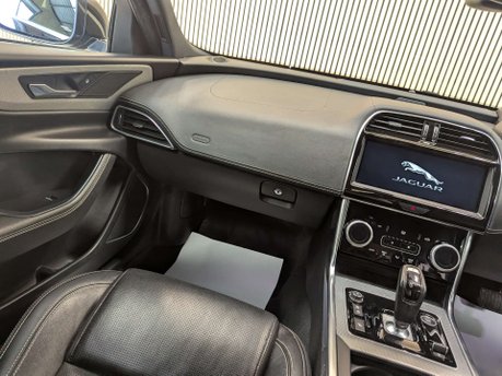 Jaguar XE 2.0 XE R-Dynamic S D Auto 4dr 50