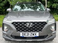 Hyundai SANTA FE 2.2 Santa Fe Premium SE CRDi Auto 4WD 5dr 12
