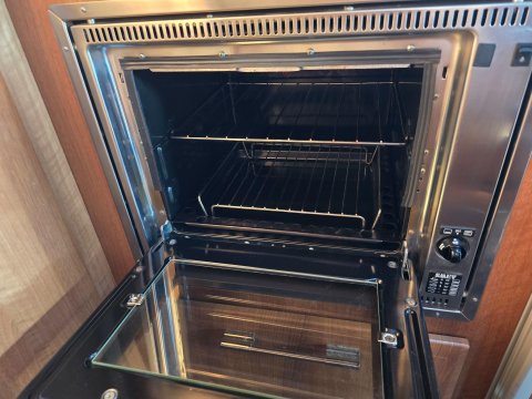 Renault Master 2 Berth Motor Home 33