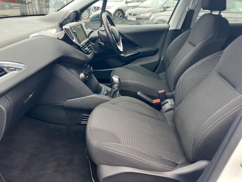 Peugeot 208 1.2 PureTech Allure Euro 6 5dr 25