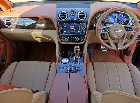 Bentley Bentayga 22