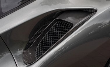 Ferrari 488 Pista 29