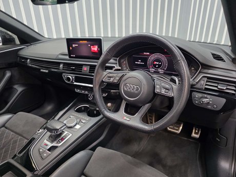 Audi RS4 2.9 TFSI V6 Sport Edition Estate 5dr Petrol Tiptronic quattro Euro 6 (s/s) 22