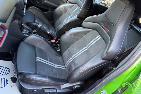 Ford Puma ST - PERFORMANCE PACK -CAMERA -APPLE CARPLAY -DRIVER ASSISTANCE PACK 28