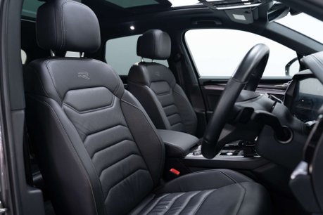 Volkswagen Touareg 3.0 Touareg V6 Black Edition TDI Auto 4WD 5dr 20