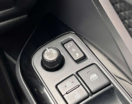 Toyota C-HR 1.8 C-HR GR Sport HEV CVT 5dr 57